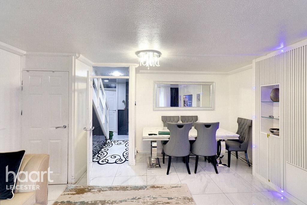 Kashmir Road, Leicester 3 bed for sale £255,000