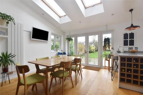 30 Glenhurst Avenue, Bexley, DA5 3QW