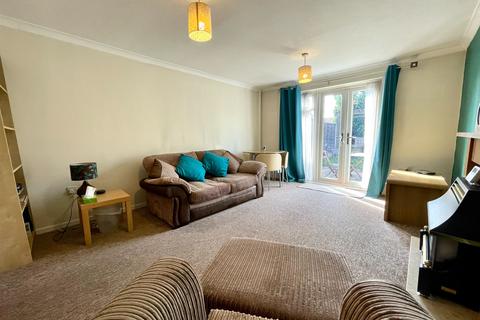 11 Chamberlain Close, Tividale, Oldbury, B69 3LY