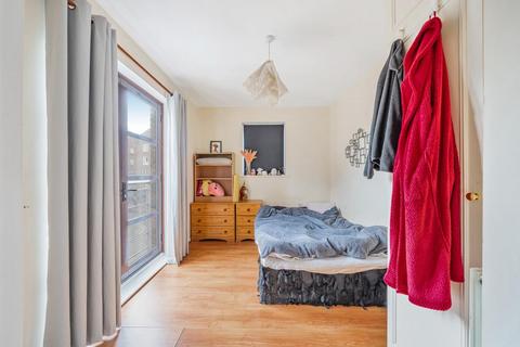 1 bedroom flat for sale, Finland Street, Surrey Quays