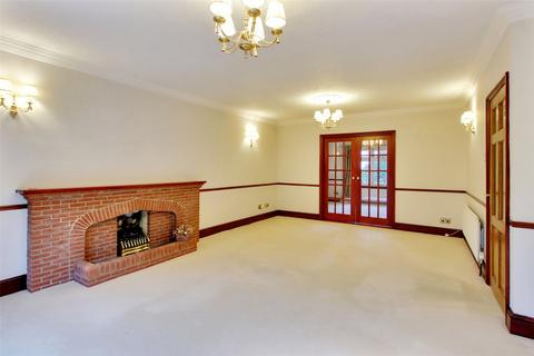 4 bedroom detached house for sale, Sandy Bank Road, Gravesend, Kent, DA12