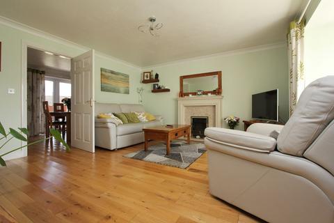 7 Heol Fioled, Barry, CF63 1HB