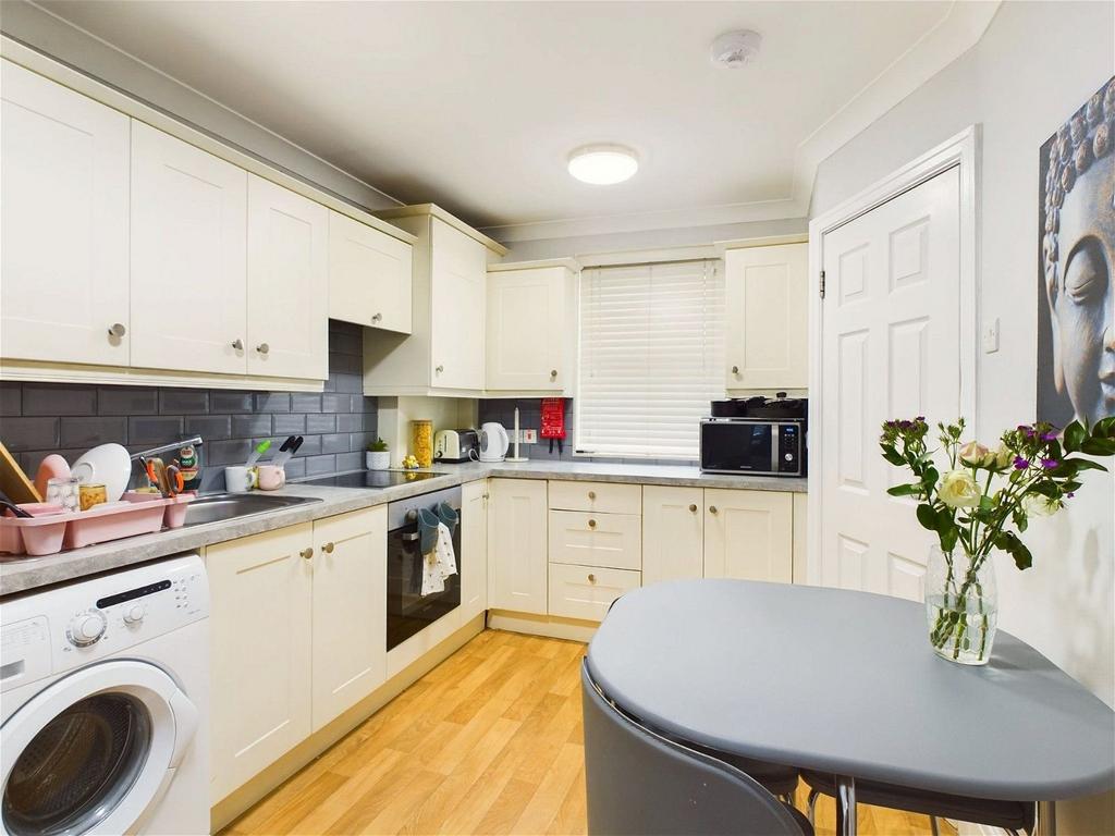 Derby Street, Ormskirk, Lancashire, L39 2DE 3 bed terraced house for