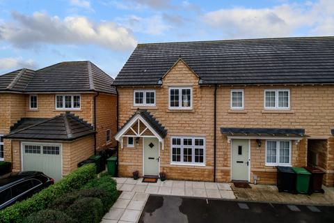 3 Bletchley Way, Horsforth, Leeds, LS18 4FZ