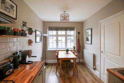3 Bletchley Way, Horsforth, Leeds, LS18 4FZ