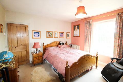 123 Crookes Road, Sheffield, S10 5BD