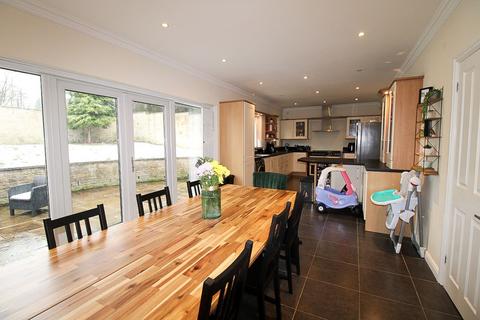 Greenside Lodge Greenside, Rotherham, S61 4PT