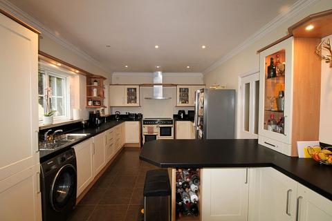 Greenside Lodge Greenside, Rotherham, S61 4PT