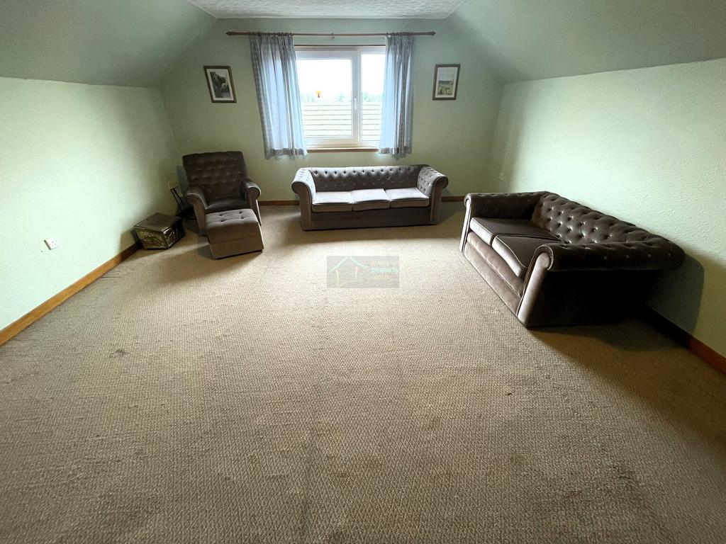 Bedroom 5a.JPG