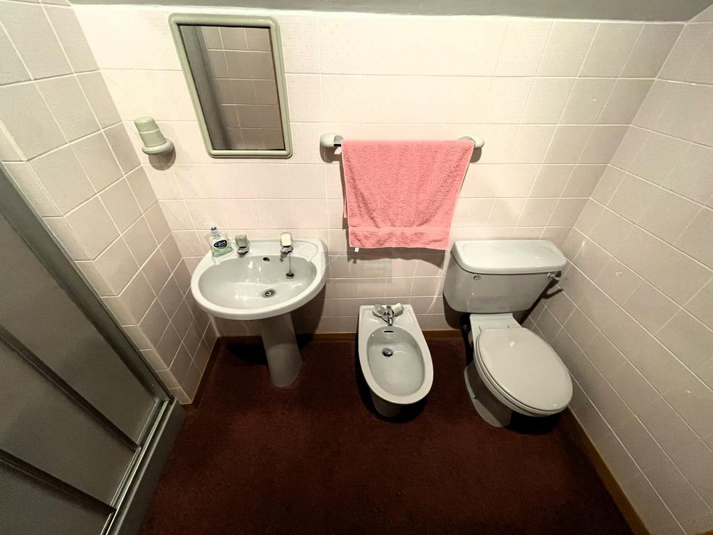 Upstairs Shower Room.JPG