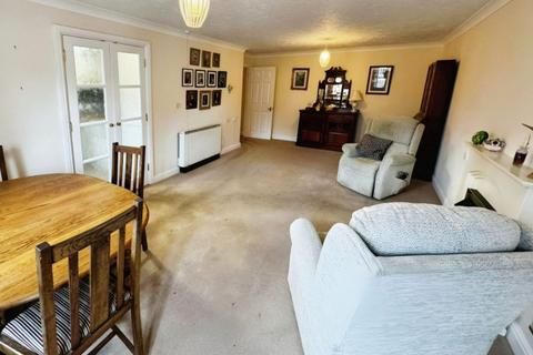 1 bedroom flat for sale - Cricklade Street, Swindon, SN1 3LW
