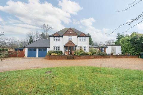 4 bedroom detached house for sale, Redhall Lane, Chandlers Cross, Rickmansworth