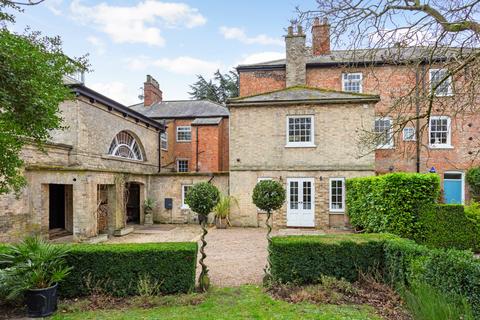 4 bedroom terraced house for sale - Redbourne Hall, Redbourne Park, Redbourne, Gainsborough, DN21