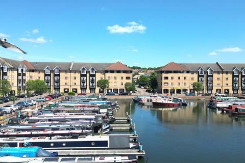 2 bedroom flat to rent, Longman Court Stationers Place, Hemel Hempstead HP3