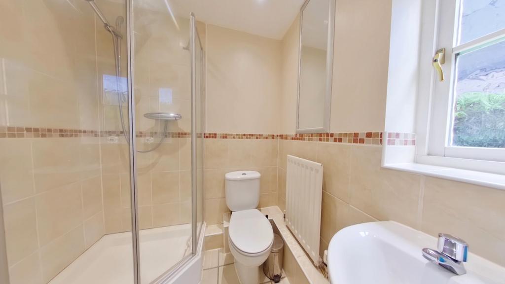 Ensuite