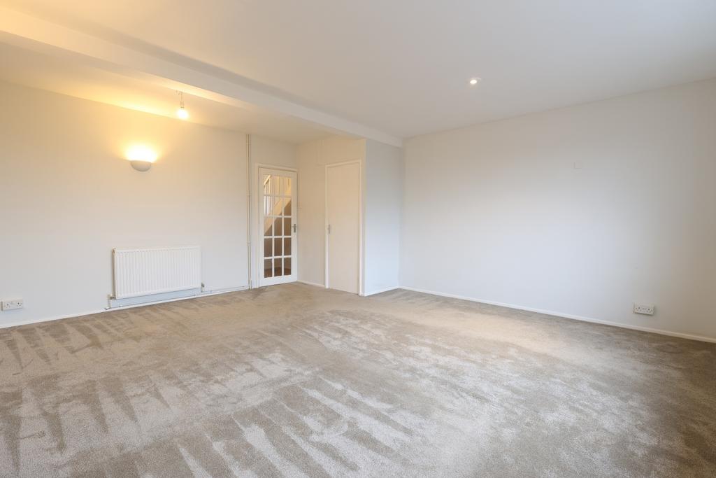 Reception Room (2)