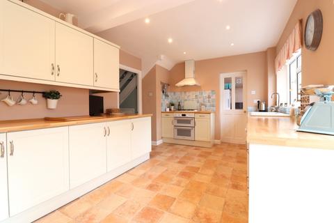 4 Rymill Close, Bovingdon, Hemel Hempstead, HP3 0JA