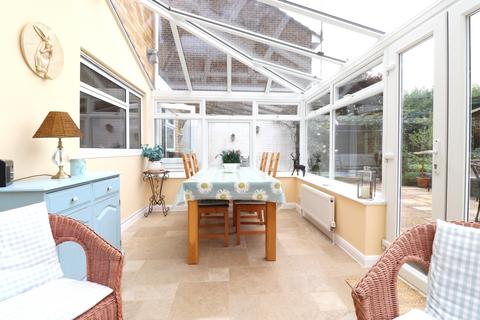 4 Rymill Close, Bovingdon, Hemel Hempstead, HP3 0JA