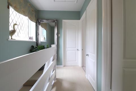 4 Rymill Close, Bovingdon, Hemel Hempstead, HP3 0JA