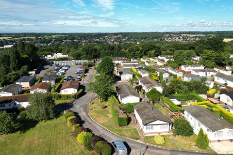 2 bedroom park home for sale, Grosvenor Square, Kings Langley WD4