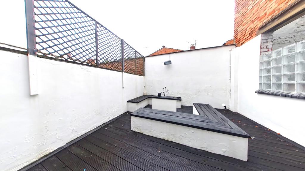 Courtyard Garden