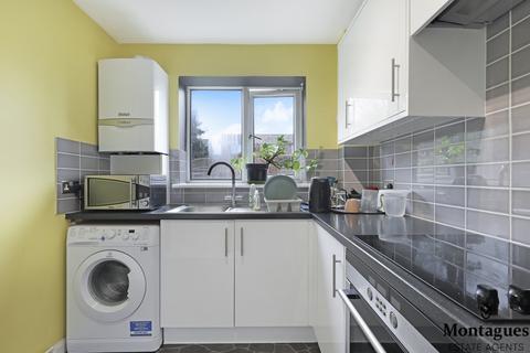 28 Weald Hall Lane, Thornwood, Epping, CM16 6NB