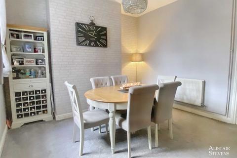 31 Bardsley Street, Oldham, OL4 2JE