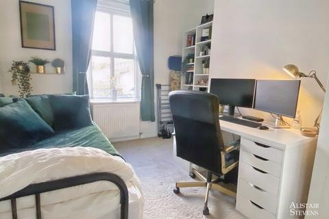 31 Bardsley Street, Oldham, OL4 2JE
