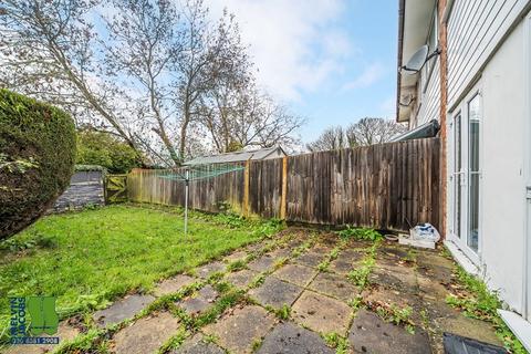 5 Torbridge Close, Edgware, HA8 6NF