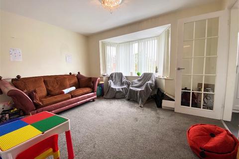 148 Hilton Road, Lanesfield, Wolverhampton, WV4 6BY