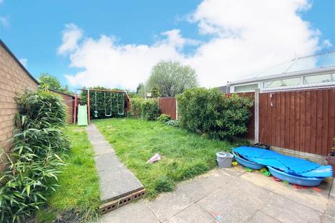 148 Hilton Road, Lanesfield, Wolverhampton, WV4 6BY