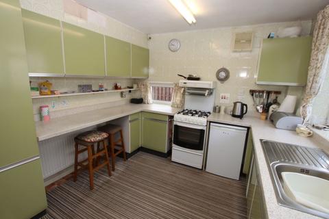Linden Lea Eddyfield Road, Oxspring, Sheffield, S36 8YH
