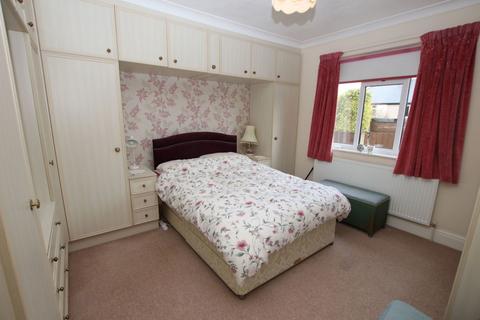 Linden Lea Eddyfield Road, Oxspring, Sheffield, S36 8YH