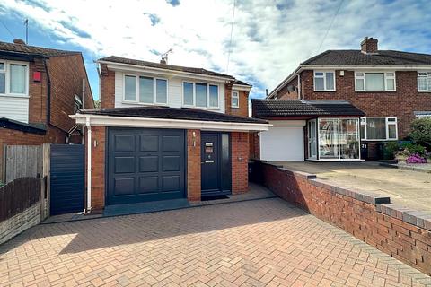 4 bedroom detached house for sale, Sutherland Road, Walsall WS6