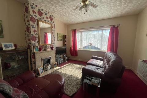 3 bedroom semi-detached house for sale, Lincoln Road, West Bromwich B71