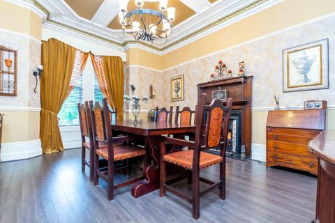 5 bedroom detached house for sale, Lethbridge Road, Southport PR8