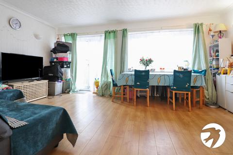 10 Blakemore Way, Belvedere, DA17 5RP