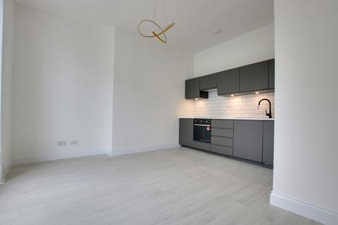 2 bedroom duplex for sale, Carlton Crescent, Southampton