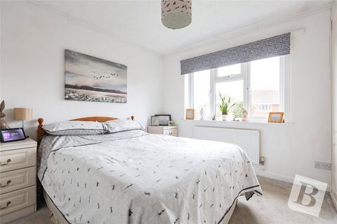 41 Medlar Drive, South Ockendon, RM15 6TS