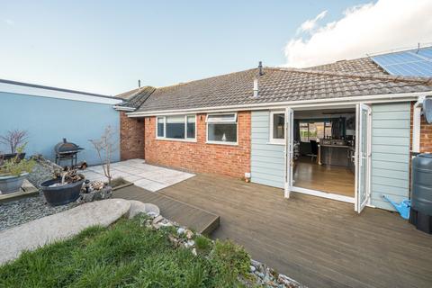 13 Cherry Brook Drive, Paignton, TQ4 7NB