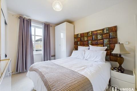 2 bedroom flat for sale, Craigmillar Castle Loan, Craigmillar, Edinburgh, EH16
