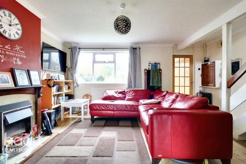 40 Taunton Close, Bexleyheath, DA7 6NN