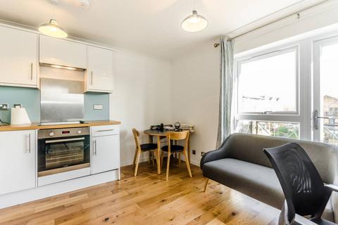 1 bedroom flat to rent - Whiteadder Way, Isle Of Dogs, London, E14