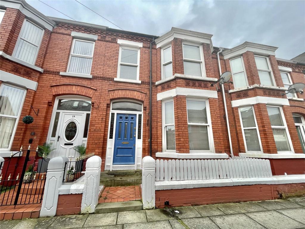 Centreville Road, Liverpool... 3 bed terraced house £1,100 pcm (£254 pw)
