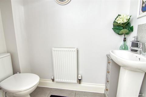 3 bedroom end of terrace house for sale - Colchester CO7
