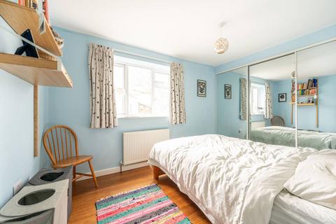 2 bedroom flat for sale, Holland Road, West Ham, London, E15