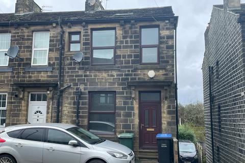 2 bedroom terraced house to rent, Cross Roads, Keighley BD22