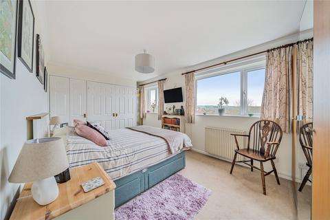 4 Lime Tree Mead, Tiverton, EX16 4PX