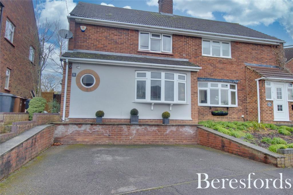 Maldon Road, Margaretting, CM4 3 bed semidetached house for sale £500,000