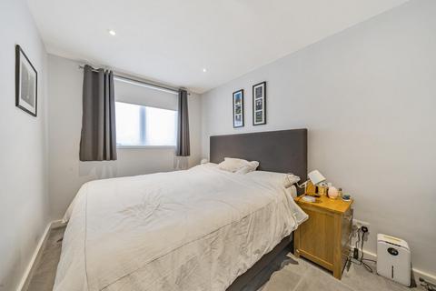 2 bedroom flat for sale, Abbeville Road, Clapham